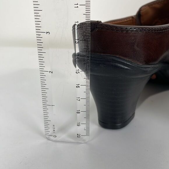 NWT Earth Spirit Classics Dark Brown Leather Mules Women’s 6 Emma Heeled - Picture 5 of 9